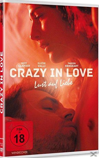 DVD-Cover mit einem Paar in leidenschaftlicher Umarmung. Text: Crazy in Love, Lust auf Liebe.