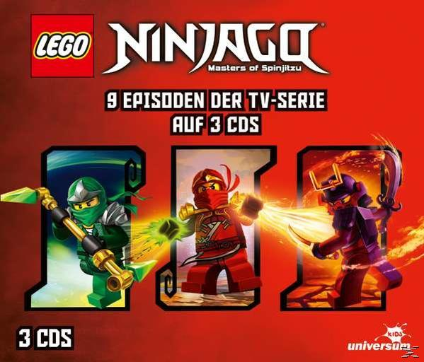 Lego Ninjago DVD-Cover mit drei Lego-Ninja-Figuren und Text auf rotem Hintergrund.