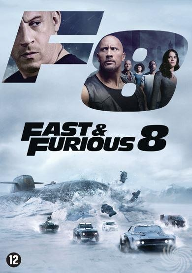 Fast & Furious 8 filmposter met acteurs, auto's en een onderzeeër op ijs.