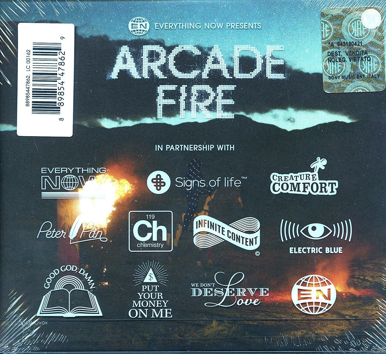 Albumhoes met tekst 'Arcade Fire' en diverse logo's.