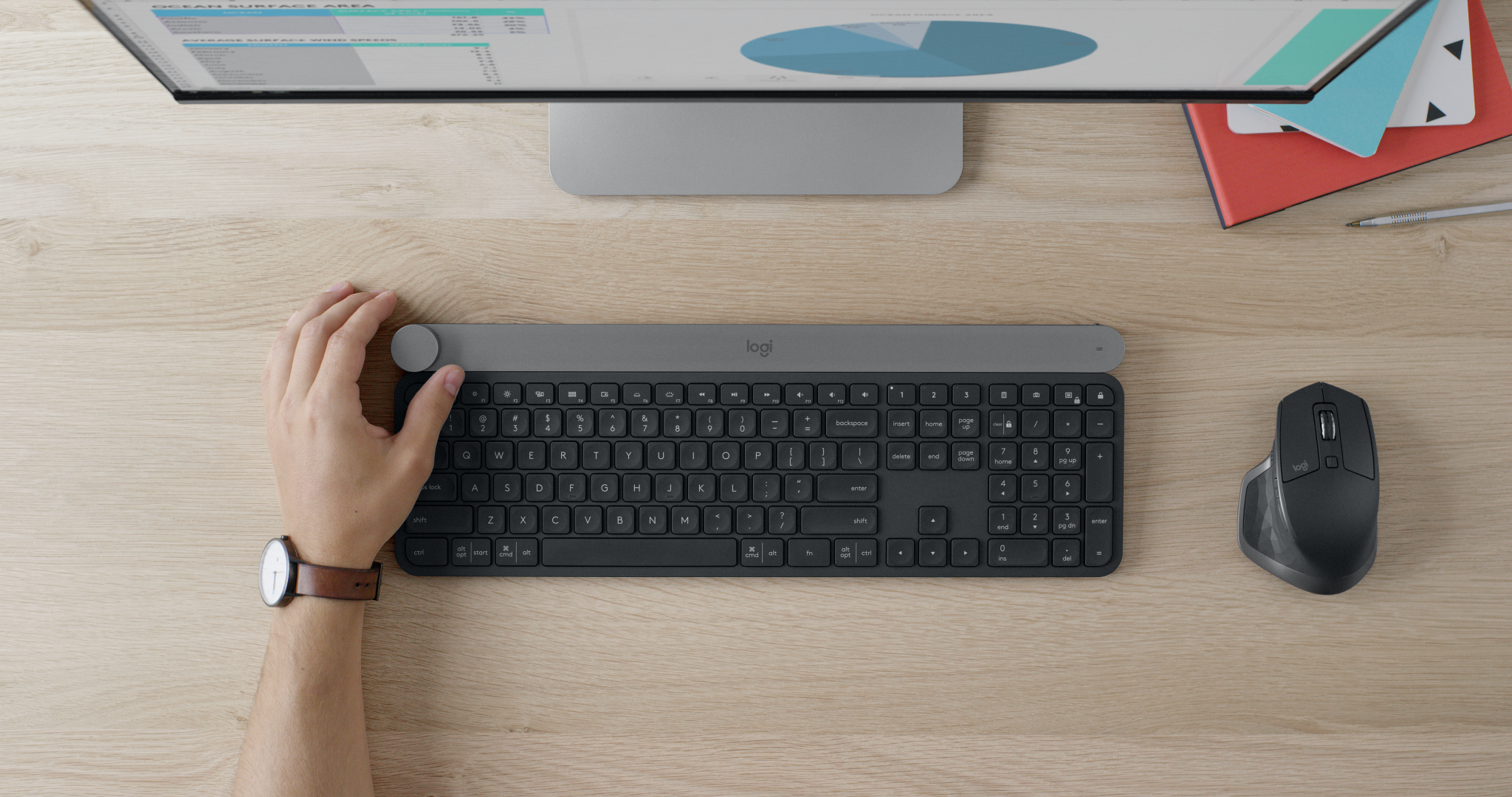 LOGITECH Clavier sans fil Craft programmable AZERTY Noir (920-008499)
