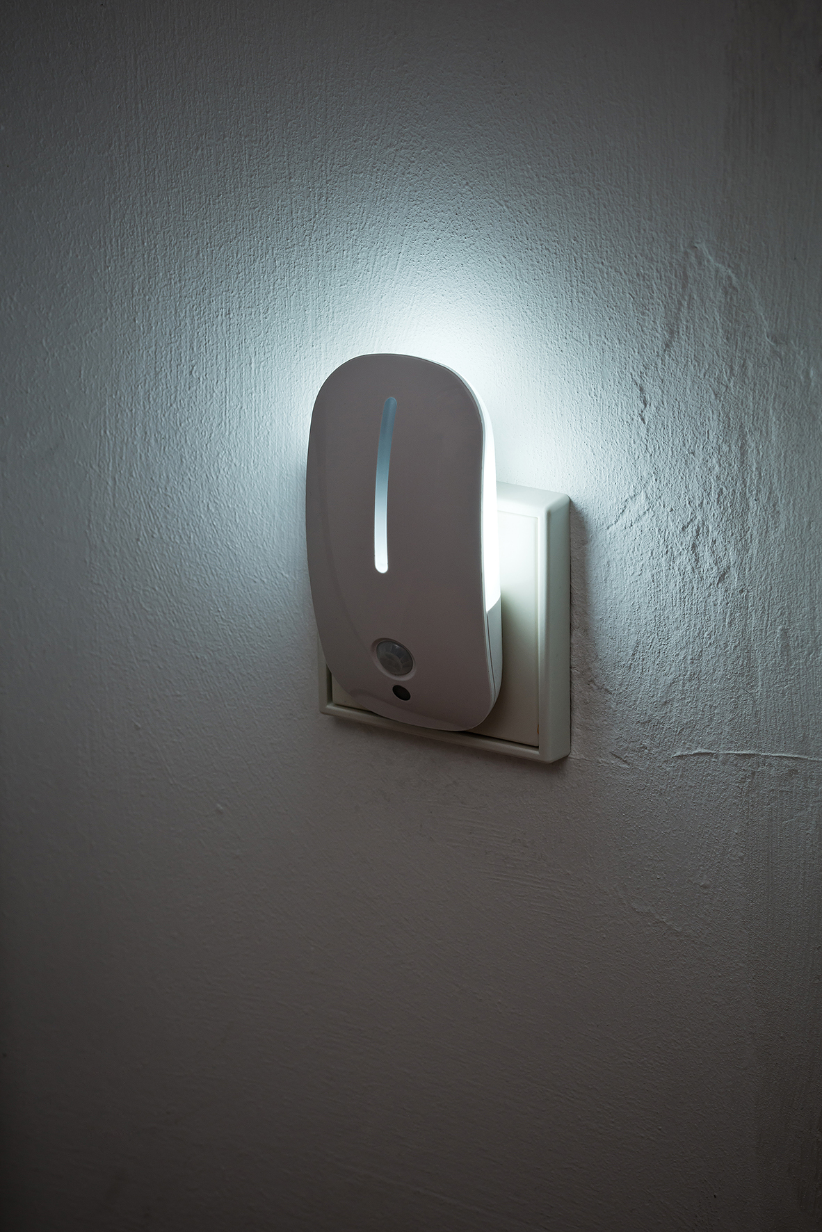 BRENNENSTUHL 1173280 NL 09 MB Nachtlicht