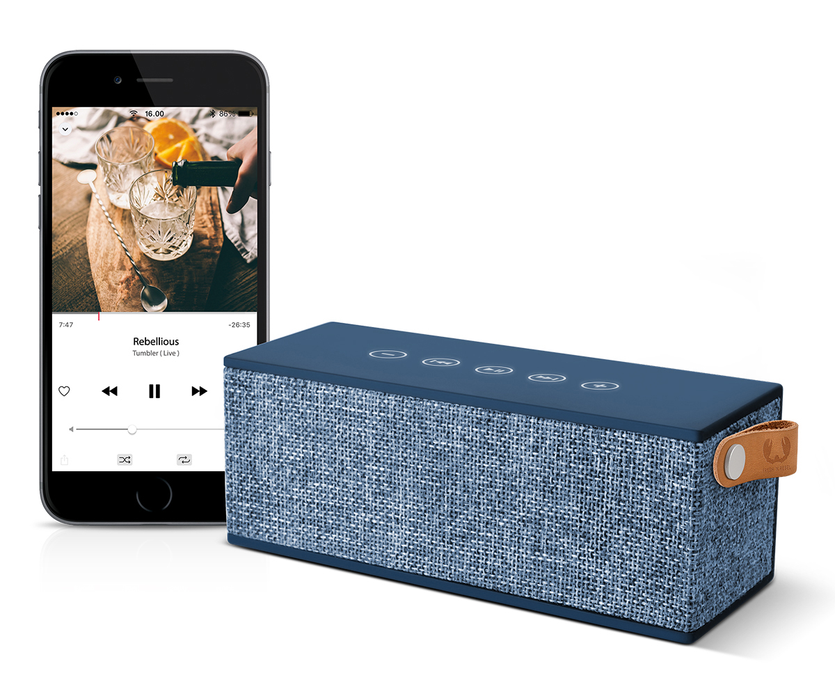 FRESH ‘N REBEL Rockbox Brick Fabriq Edition Bluetooth Lautsprecher, Blau