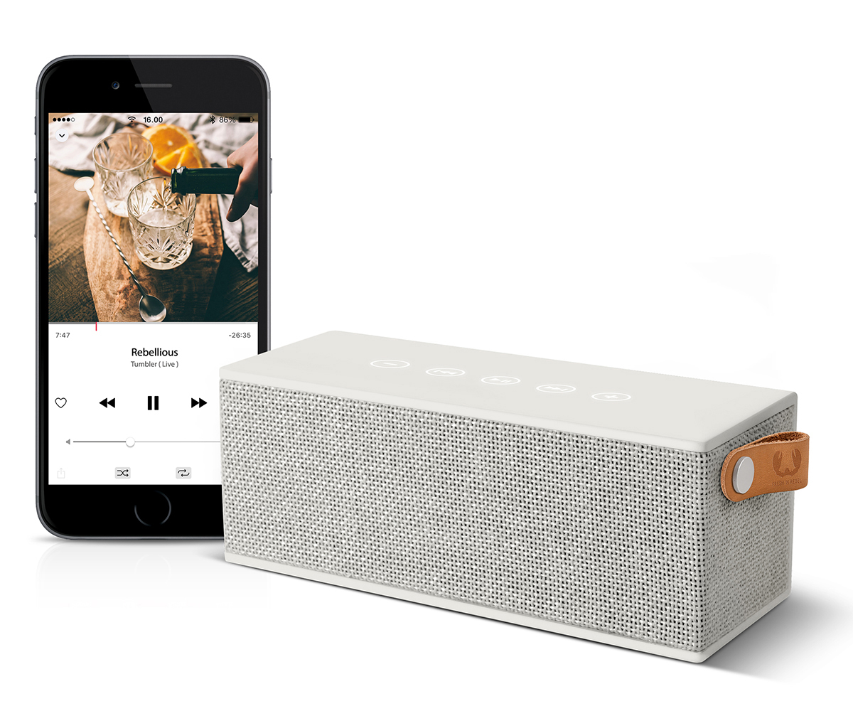 FRESH ‘N REBEL Rockbox Brick Fabriq Edition Bluetooth Lautsprecher, Hellgrau
