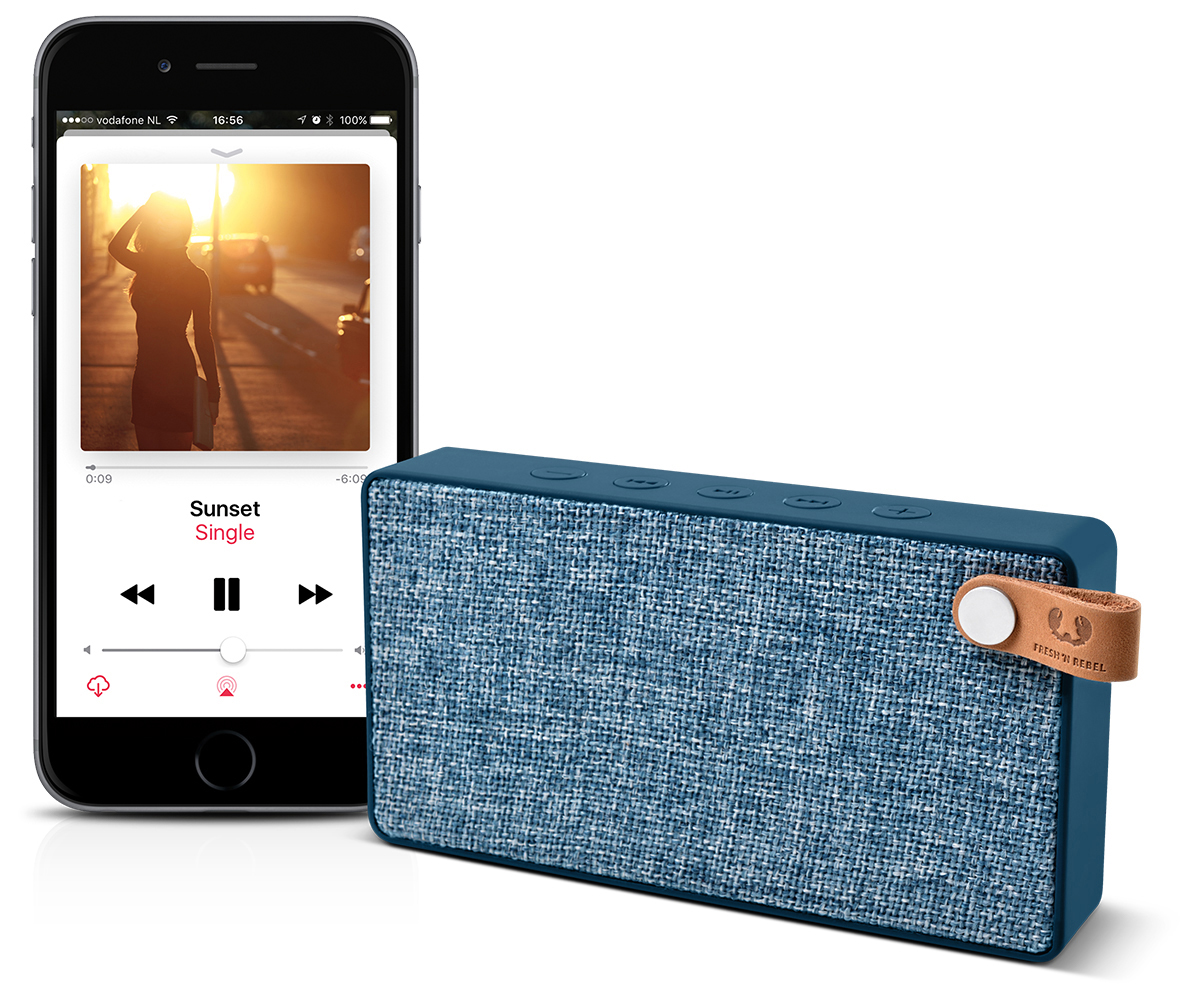 FRESH ‘N REBEL Rockbox Slice Fabriq Edition Bluetooth Lautsprecher, Blau