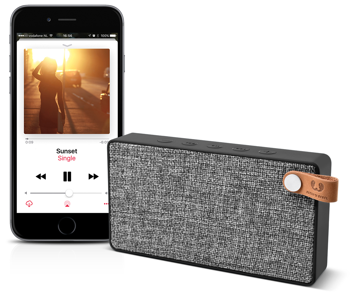 FRESH ‘N REBEL Rockbox Slice Fabriq Edition Bluetooth Lautsprecher, Grau