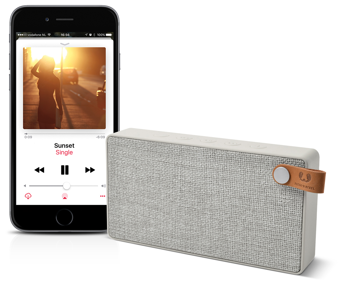FRESH ‘N REBEL Rockbox Slice Fabriq Edition Bluetooth Lautsprecher, Hellgrau