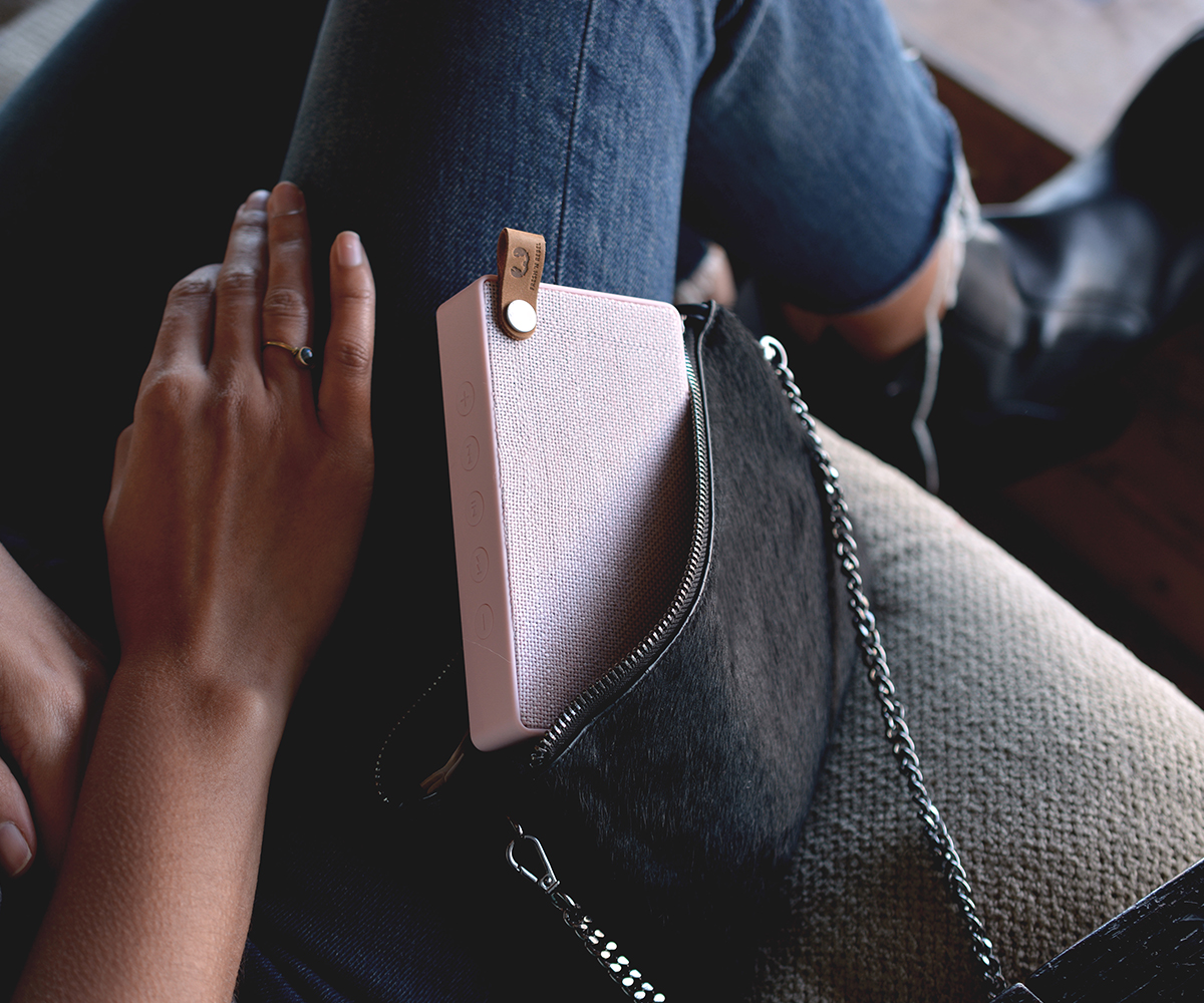 FRESH ‘N REBEL Rockbox Slice Fabriq Edition Bluetooth Lautsprecher, Rosé