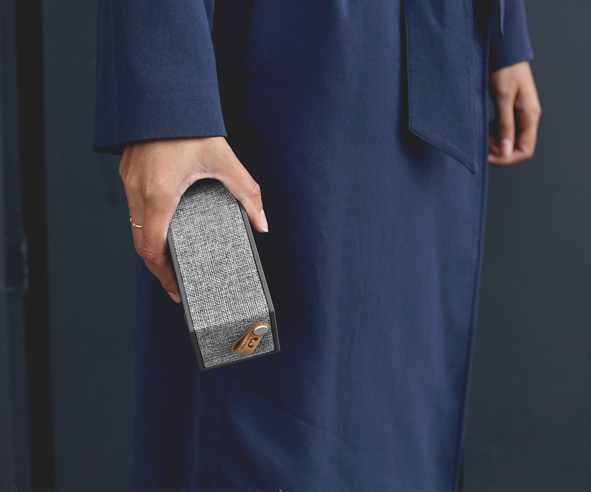 FRESH ‘N REBEL Rockbox Brick Fabriq Edition Bluetooth Lautsprecher, Grau