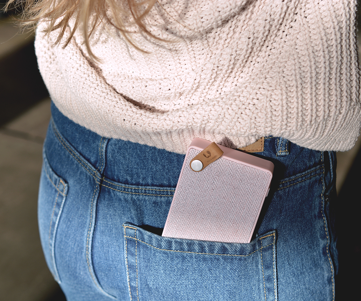 FRESH ‘N REBEL Rockbox Slice Fabriq Edition Bluetooth Lautsprecher, Rosé