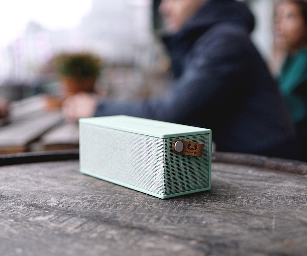 FRESH ‘N REBEL Rockbox Brick Fabriq Edition Bluetooth Lautsprecher, Türkis