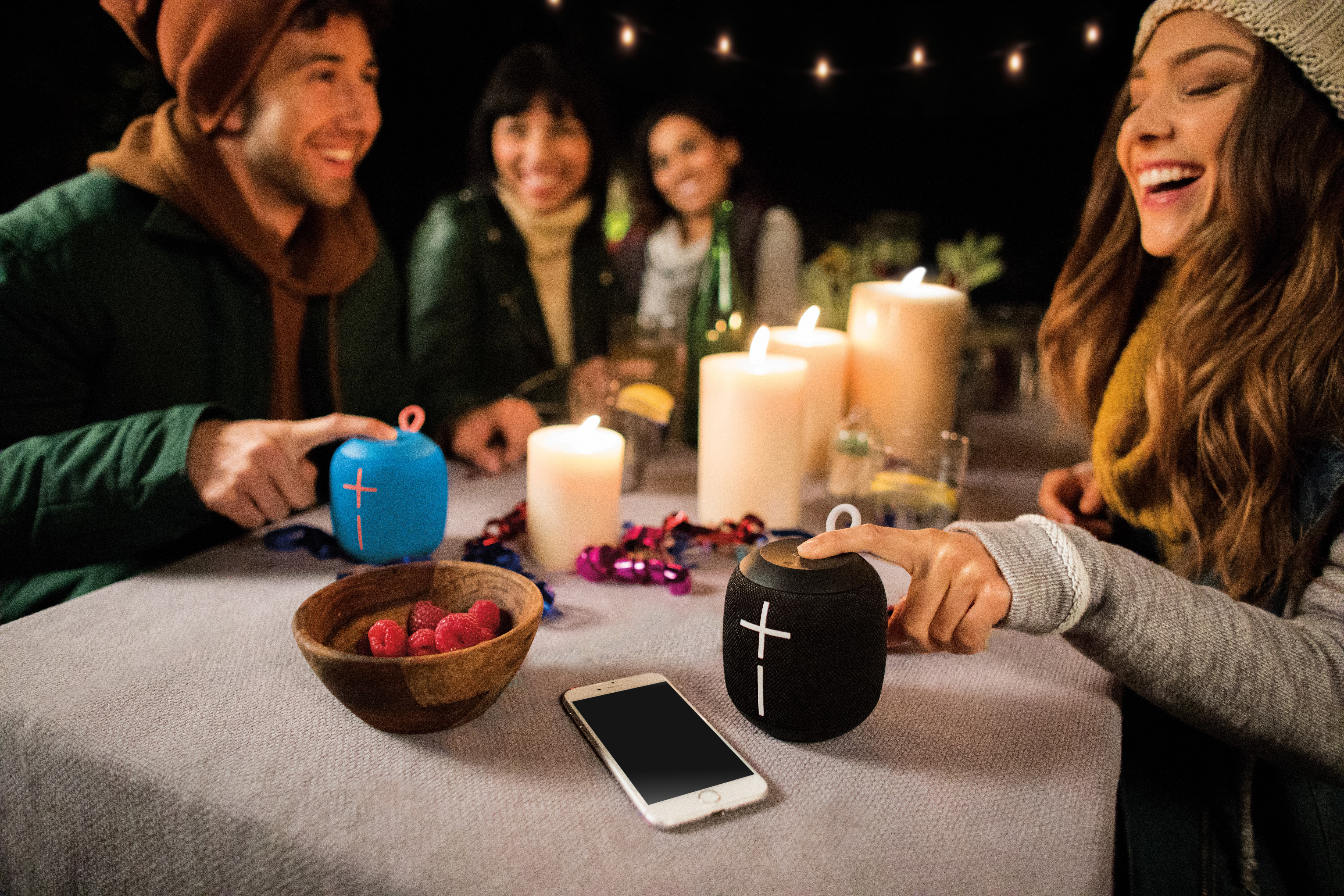 ULTIMATE EARS WONDERBOOM Bluetooth Lautsprecher, Subzero Blau, Wasserfest