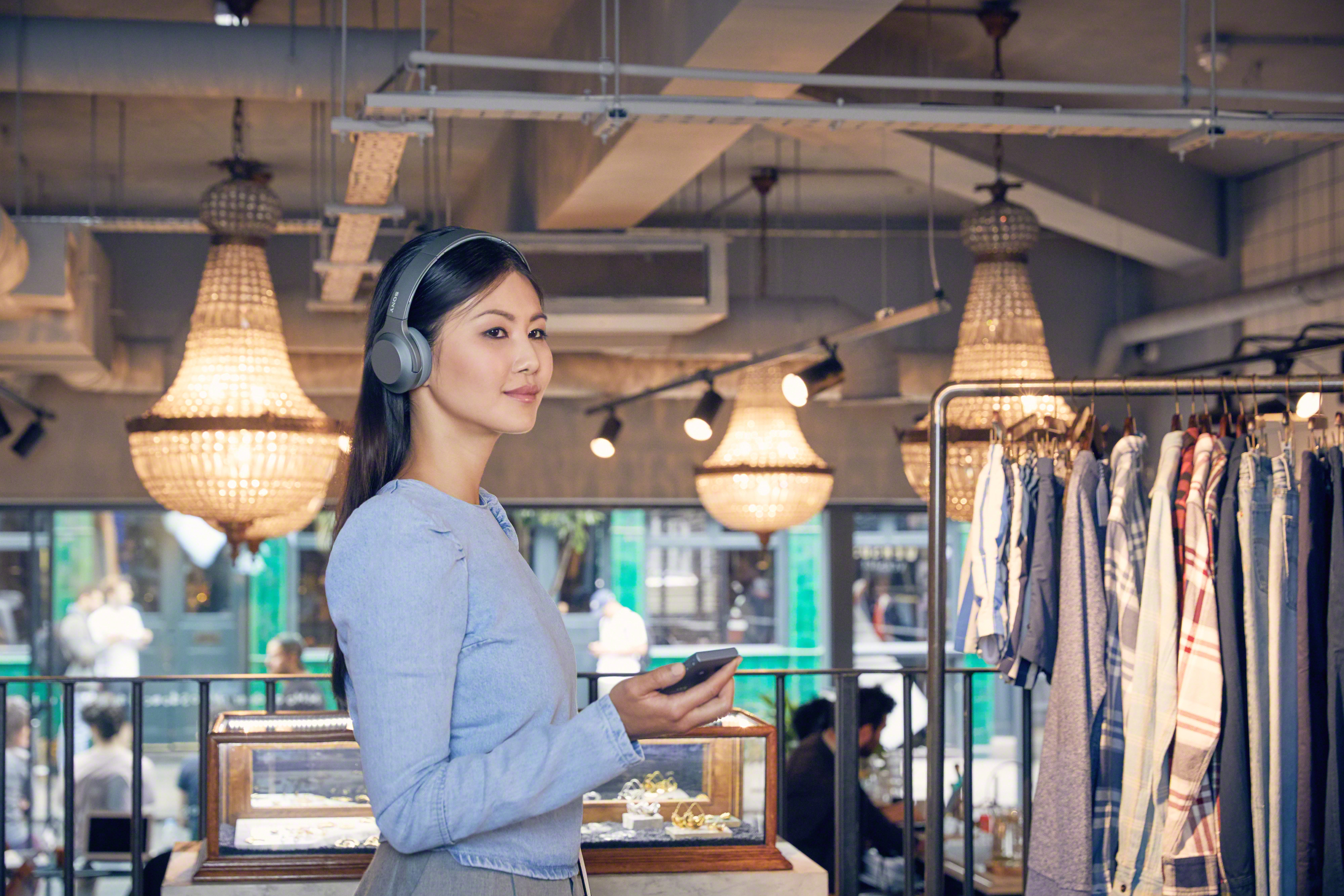 SONY WH-H 800, Over-ear Kopfhörer Bluetooth Blau