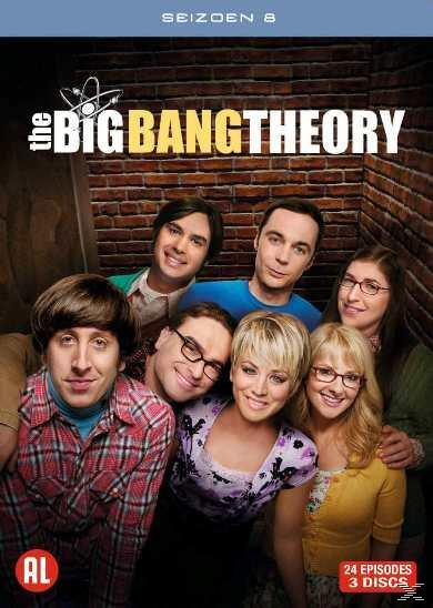 Couverture du DVD de la saison 8 de The Big Bang Theory. Montre sept personnes souriantes avec un fond de mur de briques.