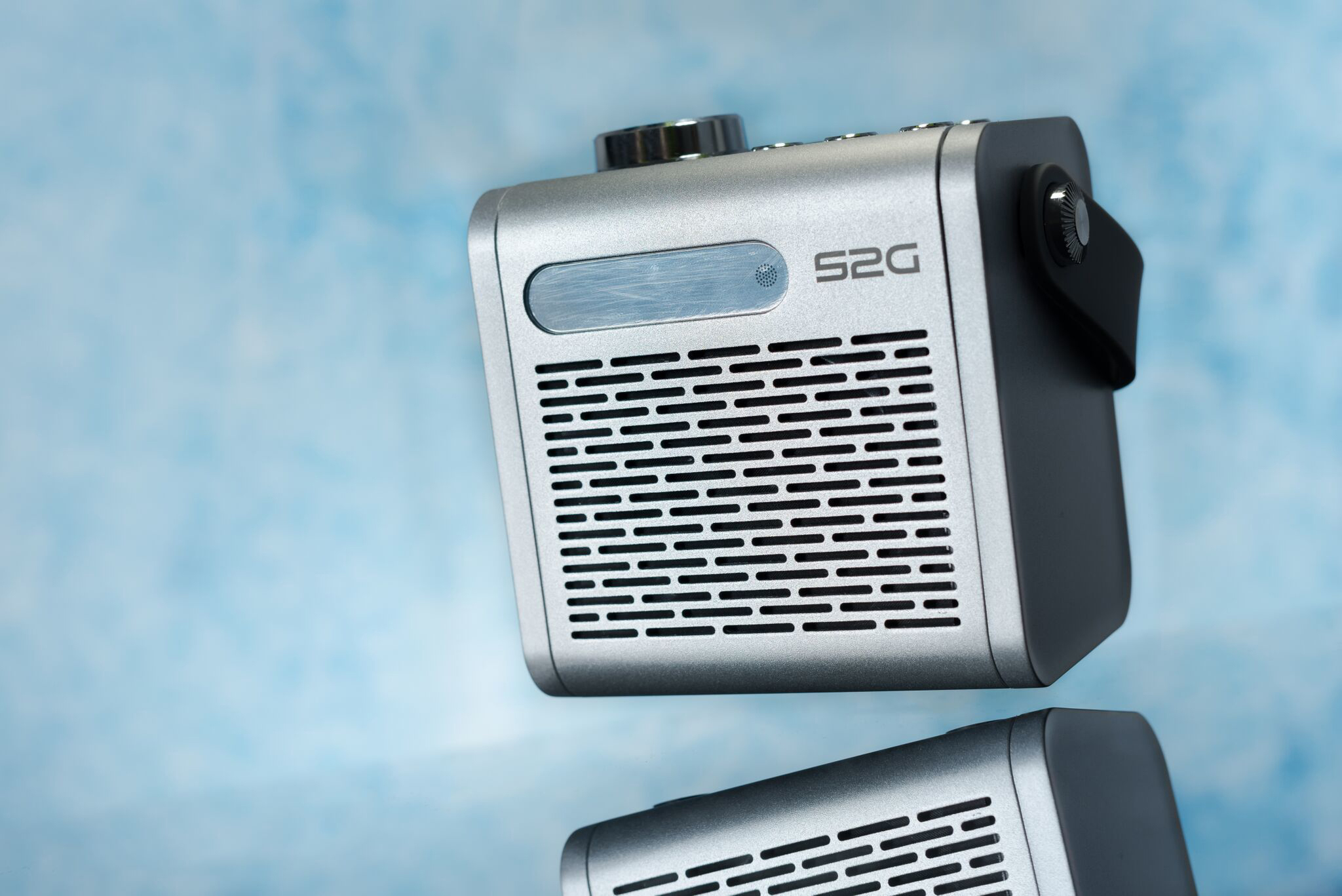 SOUND2GO Sixties Bluetooth Lautsprecher, Silber