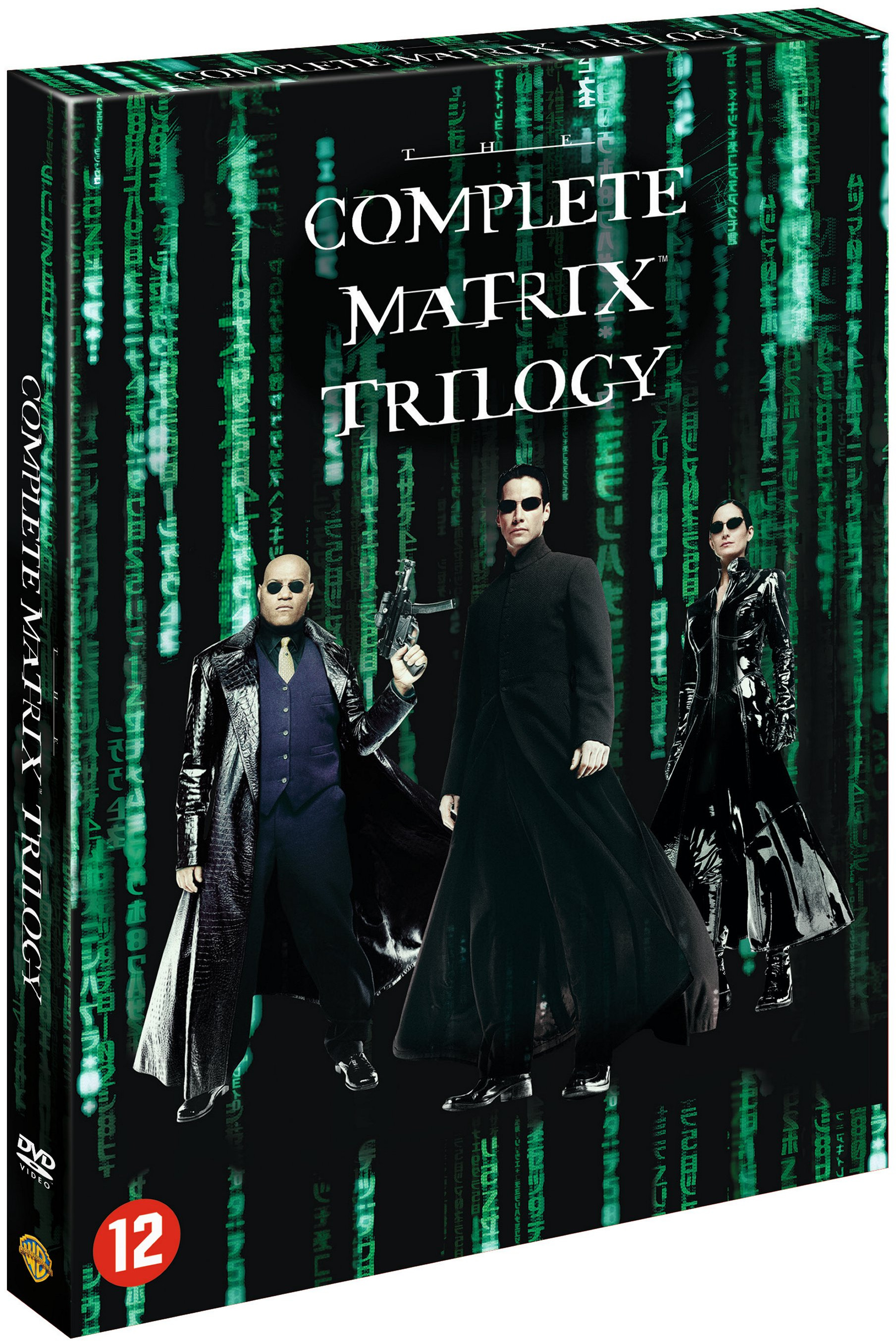Le coffret DVD de la trilogie complète Matrix. Trois personnages en manteaux noirs sont devant.