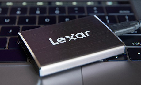 LEXAR SL100 Portable Festplatte, 512 GB SSD, extern, Silber