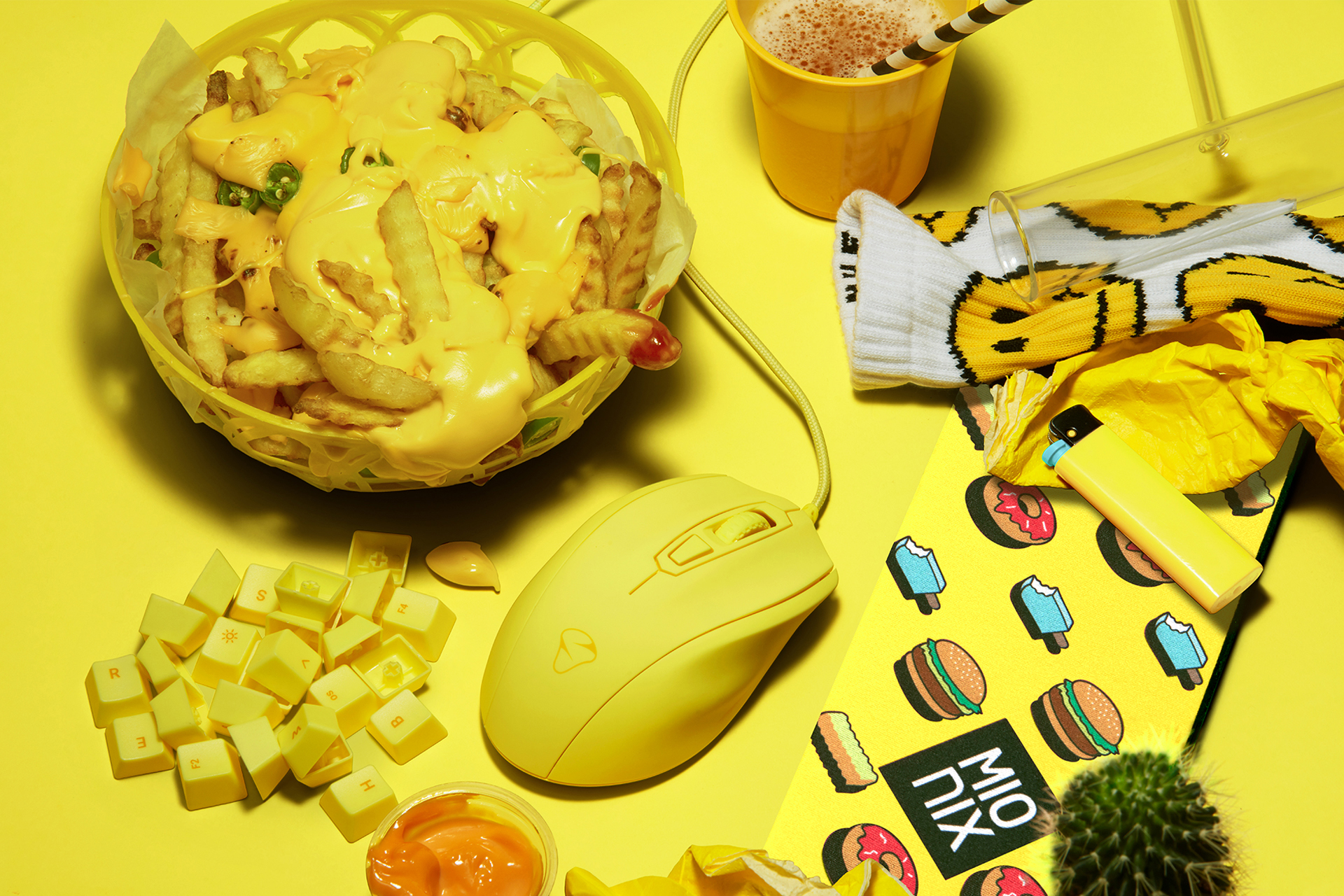 MIONIX Castor French Fries - Maus, kabelgebunden, Optisch mit Laserdioden, 5000 dpi, Gelb