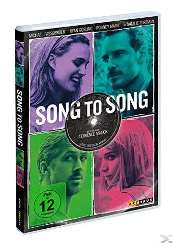 DVD-Hülle für den Film 'Song to Song' mit Gesichtern von Schauspielern in farbenfrohem Design.