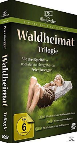 Eine DVD-Box zeigt den Film Waldheimat Trilogie. Mit liegendem Mann und Text.