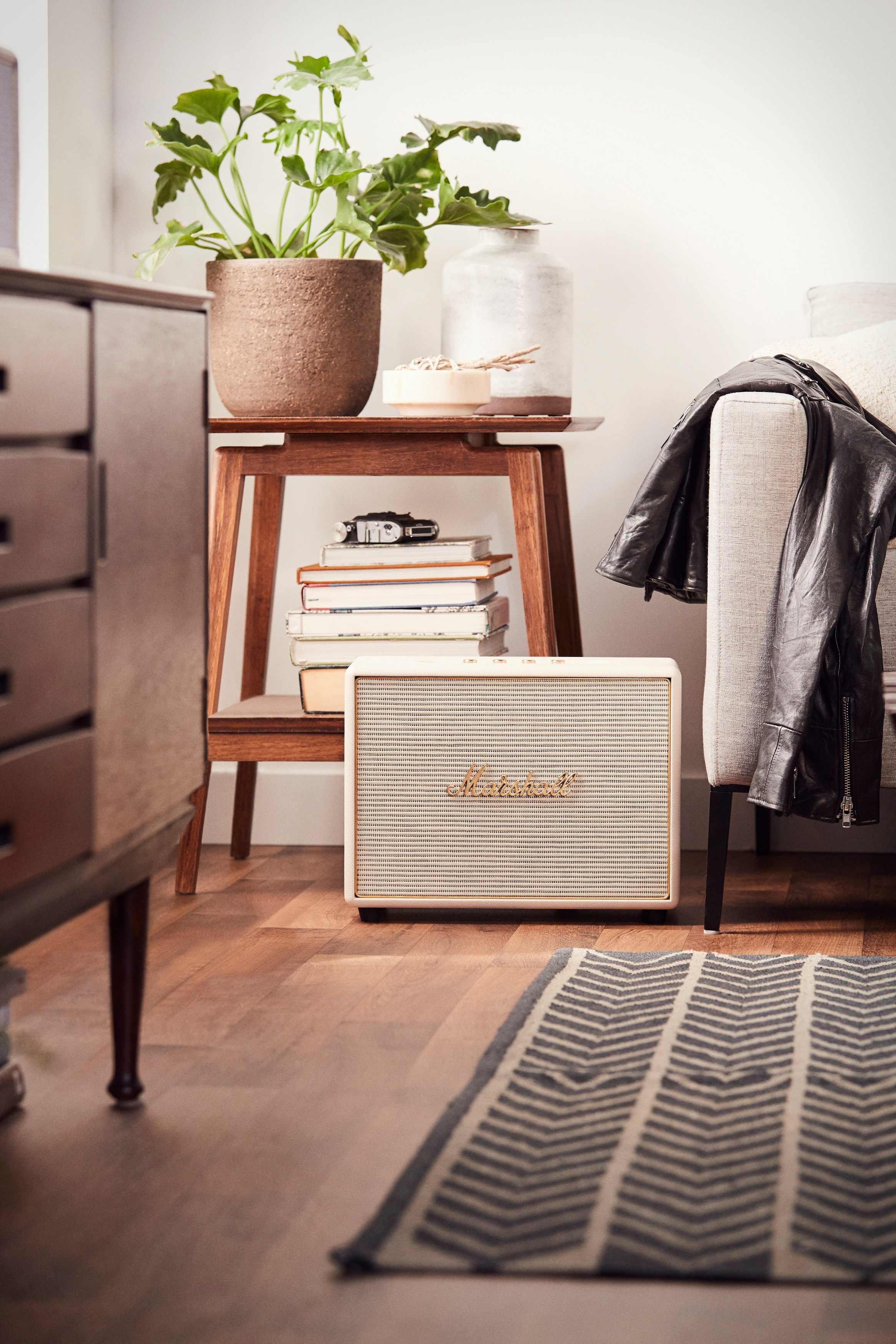 MARSHALL Woburn Wifi Lautsprecher, Creme