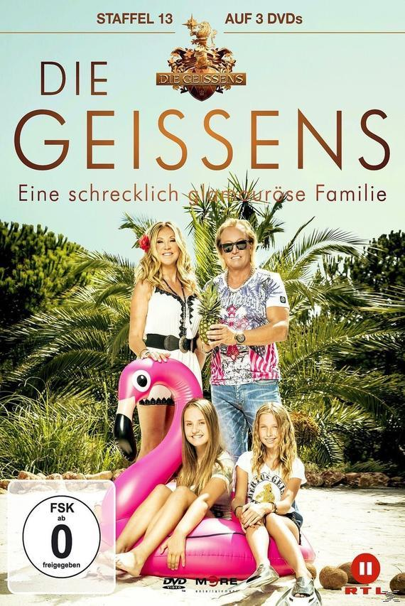 DVD-Cover: 'DIE GEISSENS'. Familie posiert am Flamingo. Palmen und Pool im Hintergrund.