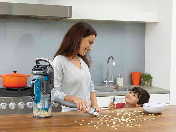BLACK+DECKER CUA525BH 2in1 Multipower Pro Stielsauger, Akkubetrieb