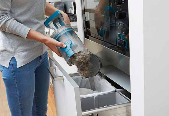 BLACK+DECKER CUA525BH 2in1 Multipower Pro Stielsauger, Akkubetrieb