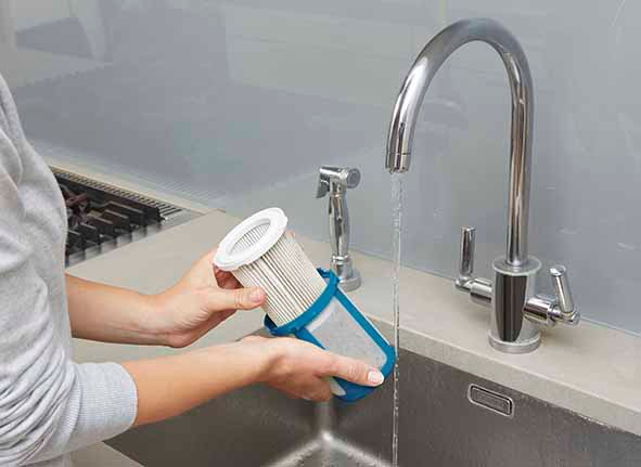 BLACK+DECKER CUA525BH 2in1 Multipower Pro Stielsauger, Akkubetrieb