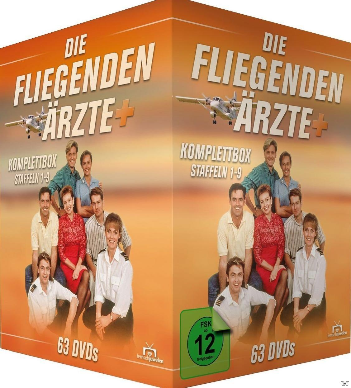 DVD-Box-Set. Orange Box mit der Besetzung der Show. Text: Die Fliegenden Ärzte. 63 DVDs.