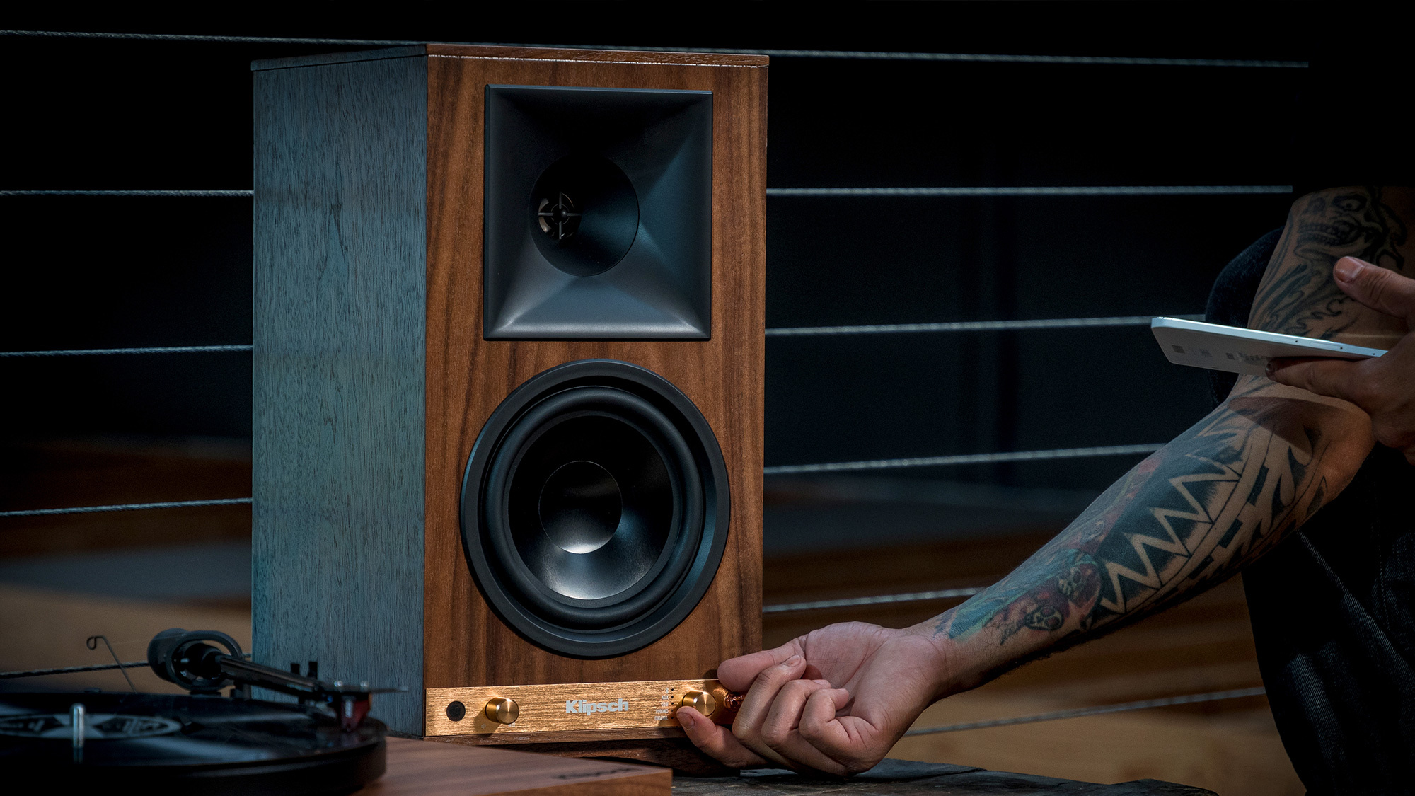 KLIPSCH The Sixes Bluetooth Lautsprecher, Walnuss