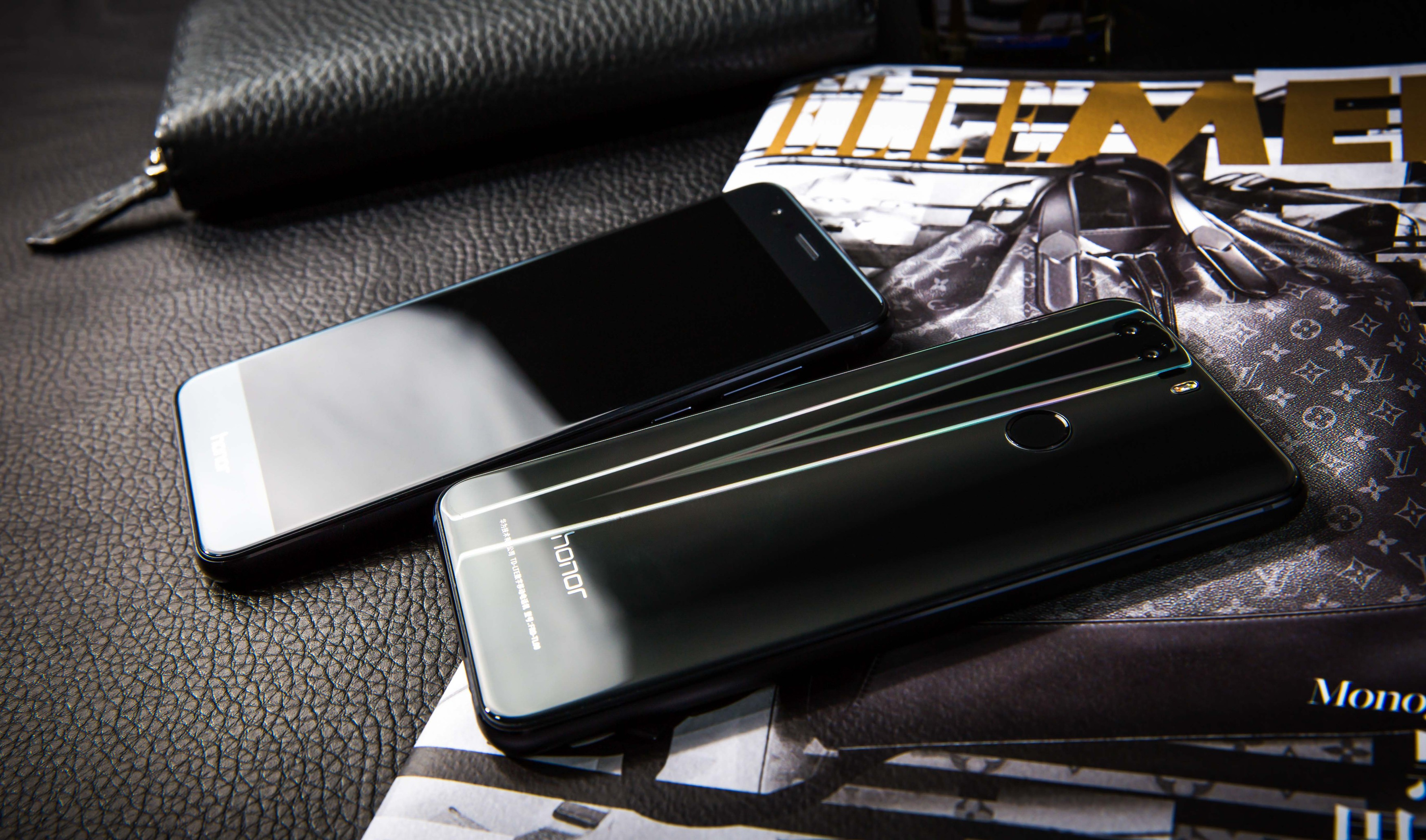 HONOR 8 32 GB Schwarz Dual SIM