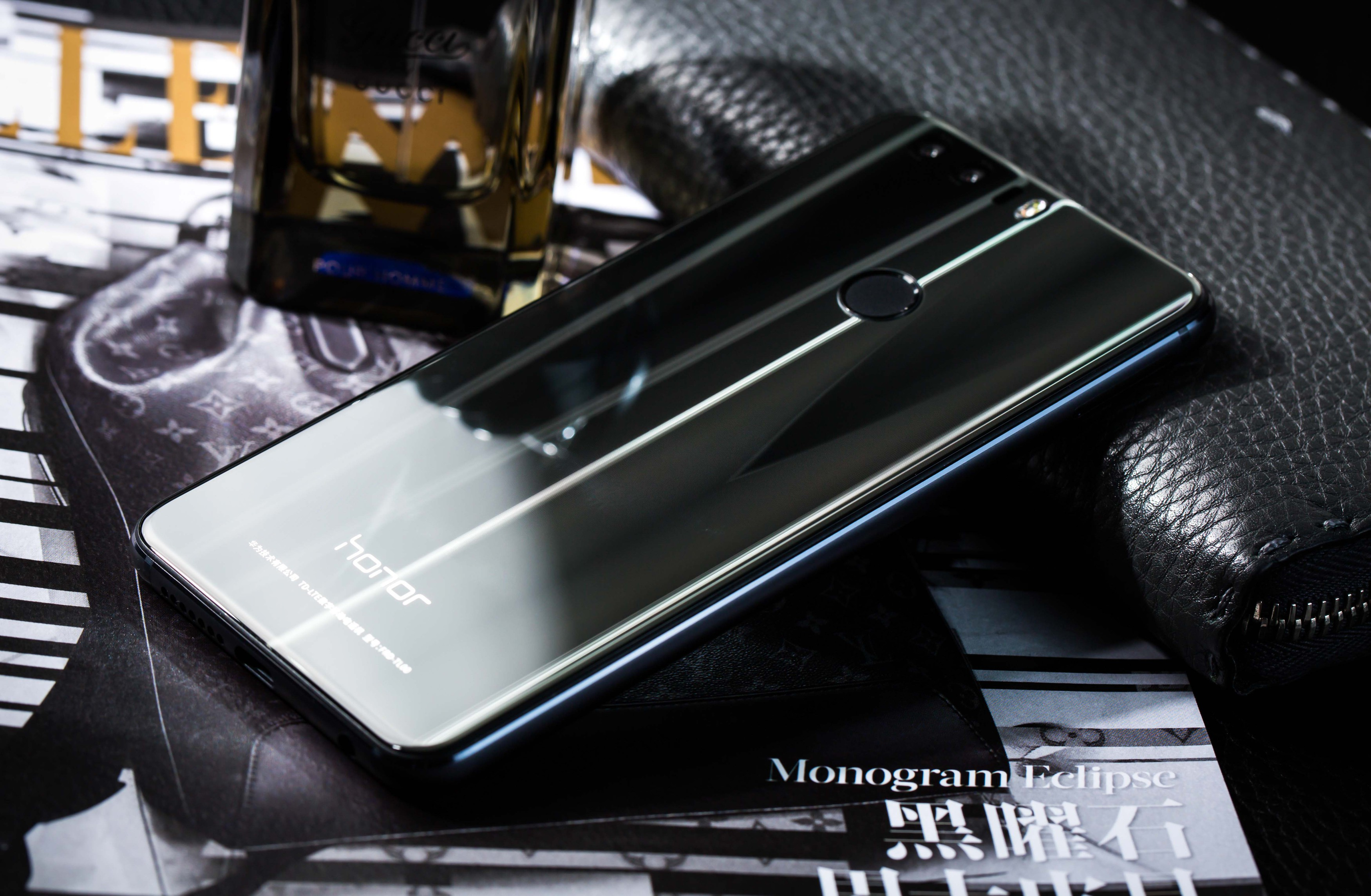 HONOR 8 32 GB Schwarz Dual SIM