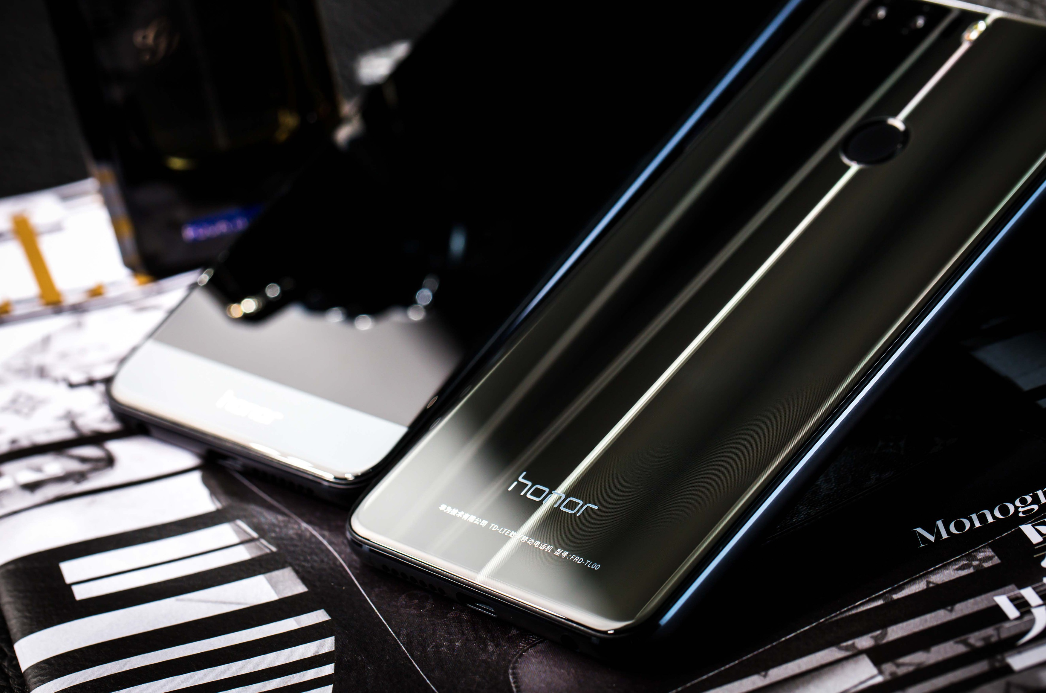 HONOR 8 32 GB Schwarz Dual SIM