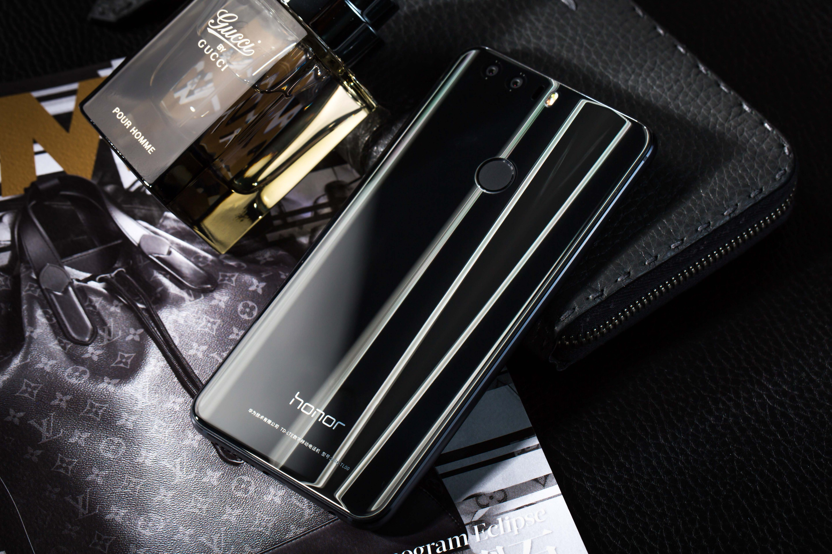 HONOR 8 32 GB Schwarz Dual SIM
