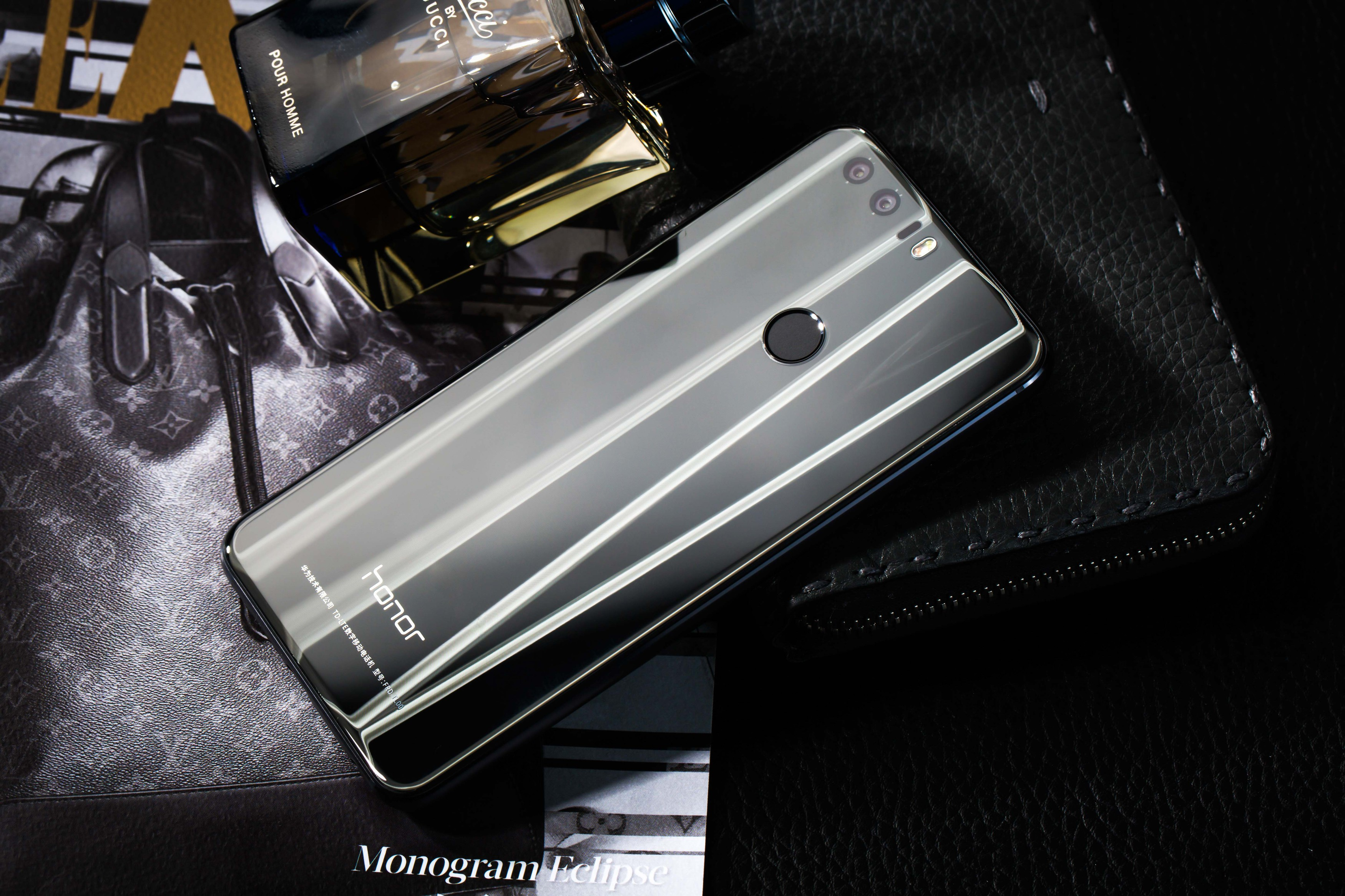 HONOR 8 32 GB Schwarz Dual SIM