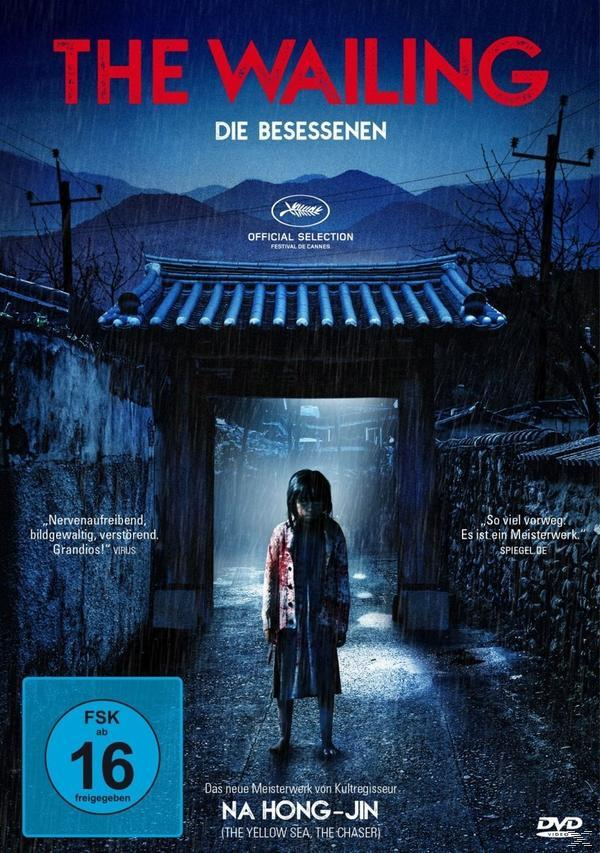 Filmposter von 'The Wailing' mit einem Mädchen im Regen. Der Hintergrund ist ein koreanisches Dorf.