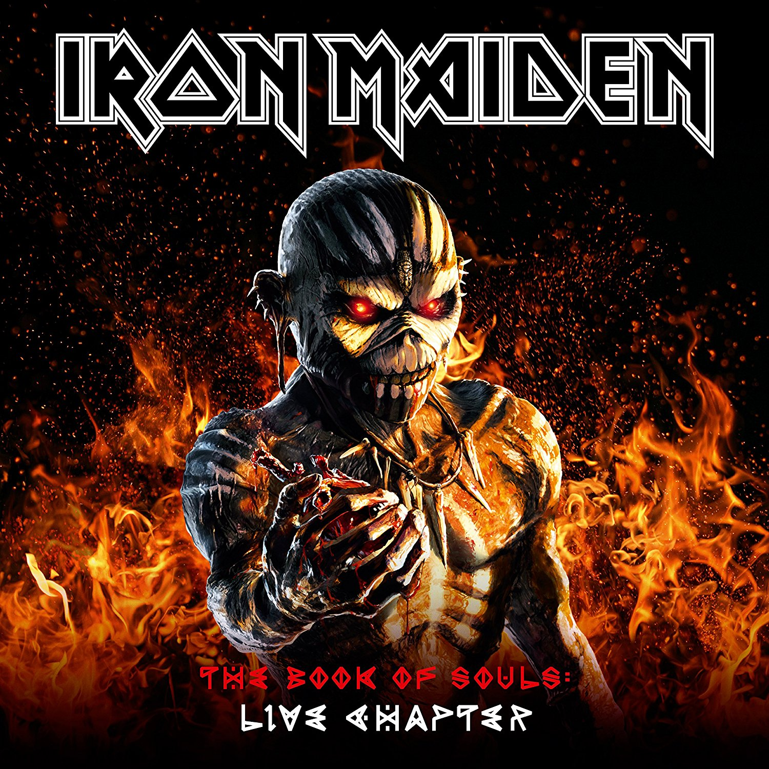 Iron Maiden album borító. Szörny tűzzel és fekete háttérrel.