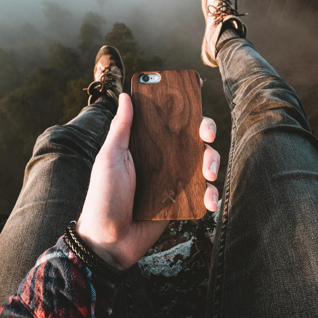 WOODCESSORIES EcoCase Classic, Backcover, Apple, iPhone 6, iPhone 6s, Walnuss/Schwarz