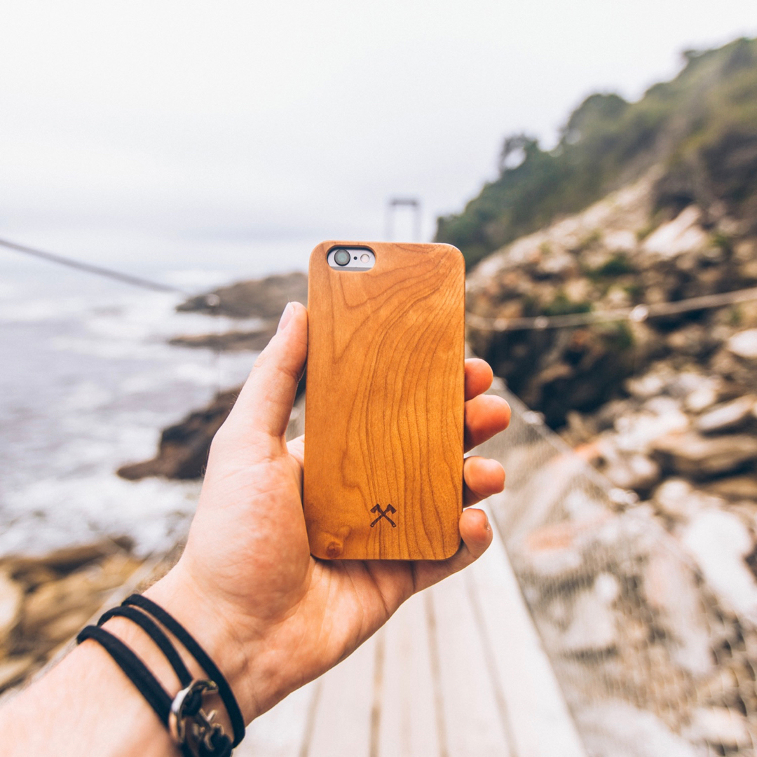 WOODCESSORIES EcoCase Classic, Backcover, Apple, iPhone 6, iPhone 6s, Kirsch/Schwarz