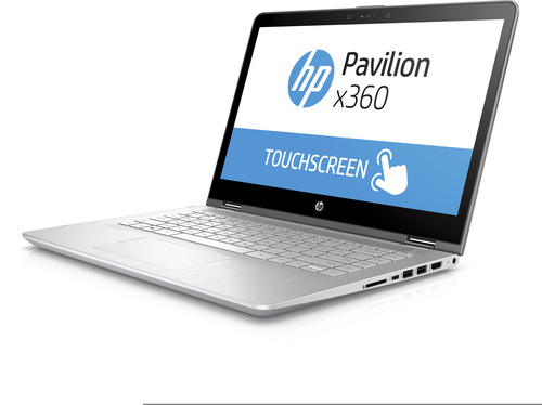 Ein silberner HP Pavilion x360 Laptop mit Touchscreen-Logo auf dem Bildschirm auf weißem Hintergrund.
