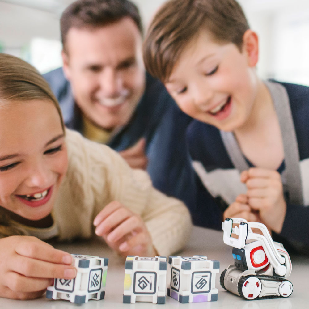 ANKI Cozmo Roboter Starter Kit 000-00067