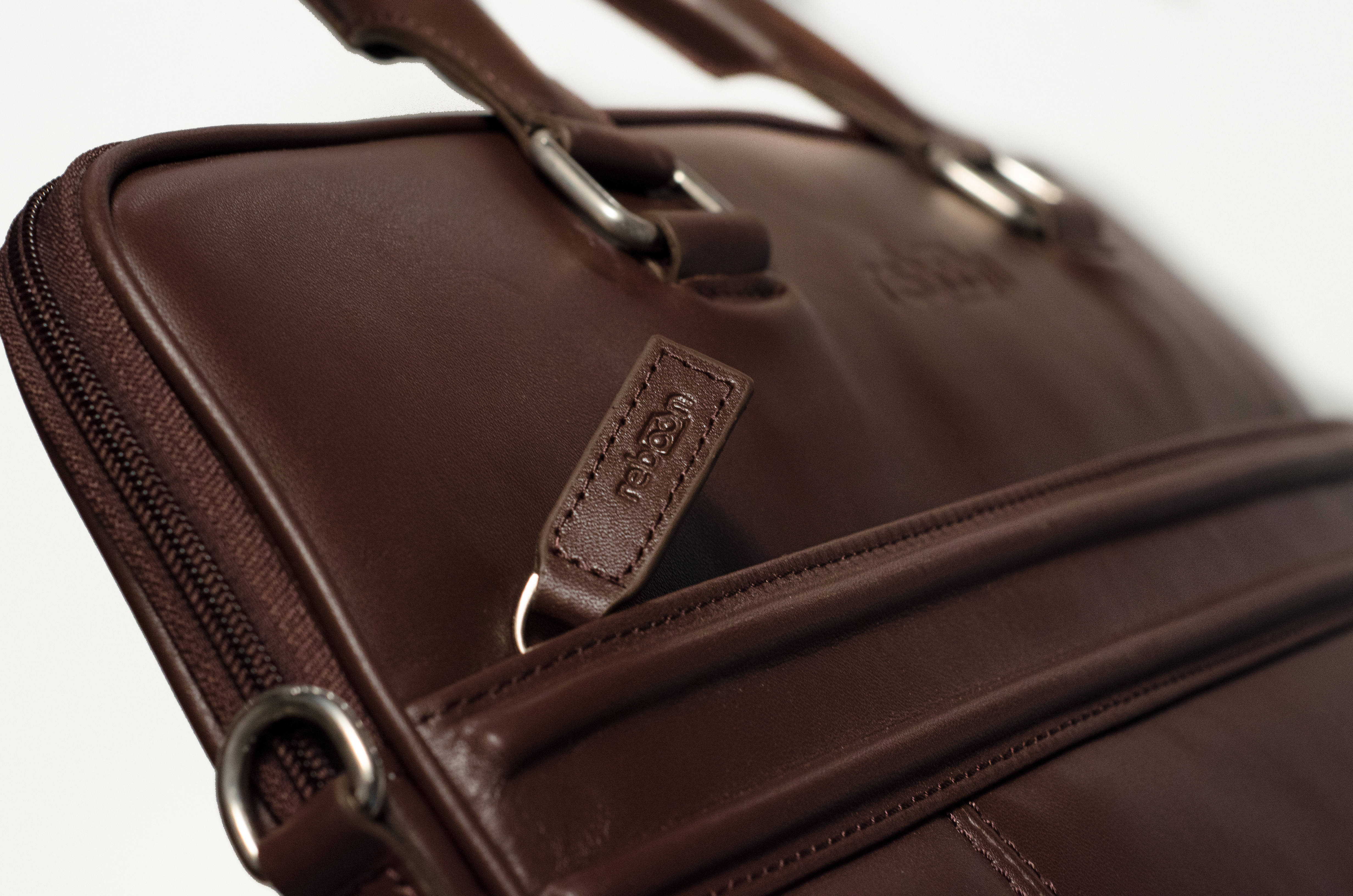 REBOON 605 Notebooktasche Kompakttasche für Universal Leder, Braun