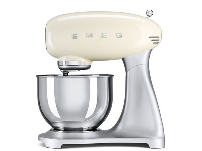 SMEG SMF01CREU Konyhai robotgép, Bézs