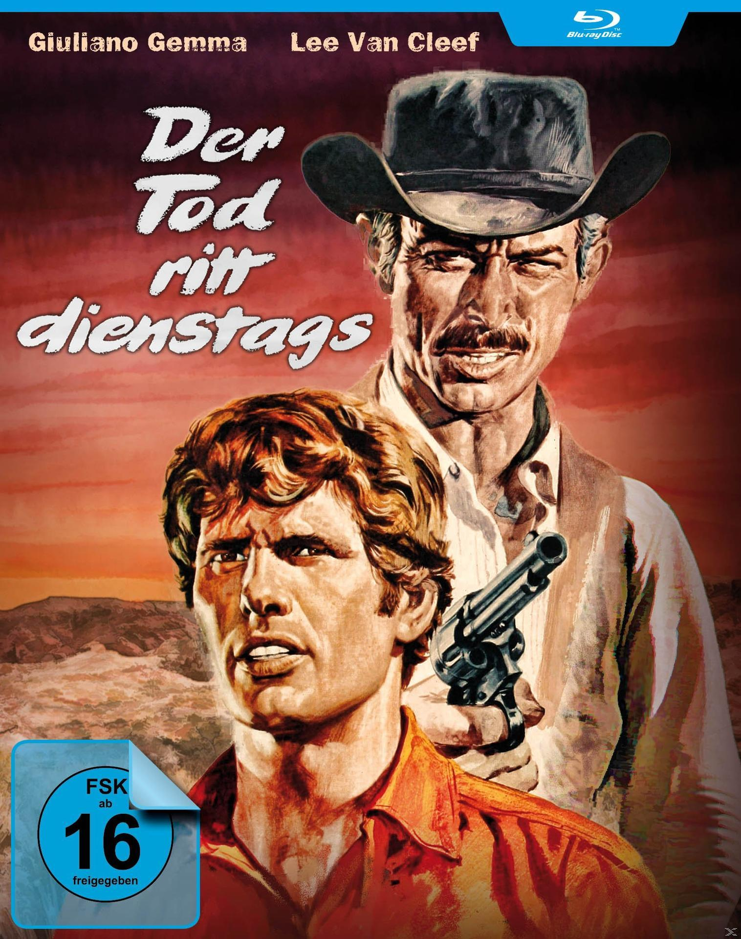 Filmcover von Der Tod ritt dienstags. Zwei Männer stehen vor einem Wüstenhintergrund.