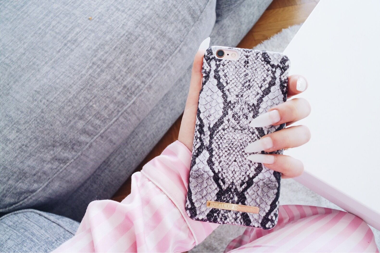 IDEAL OF SWEDEN Fashion, Backcover, Apple, iPhone SE (2016), Python