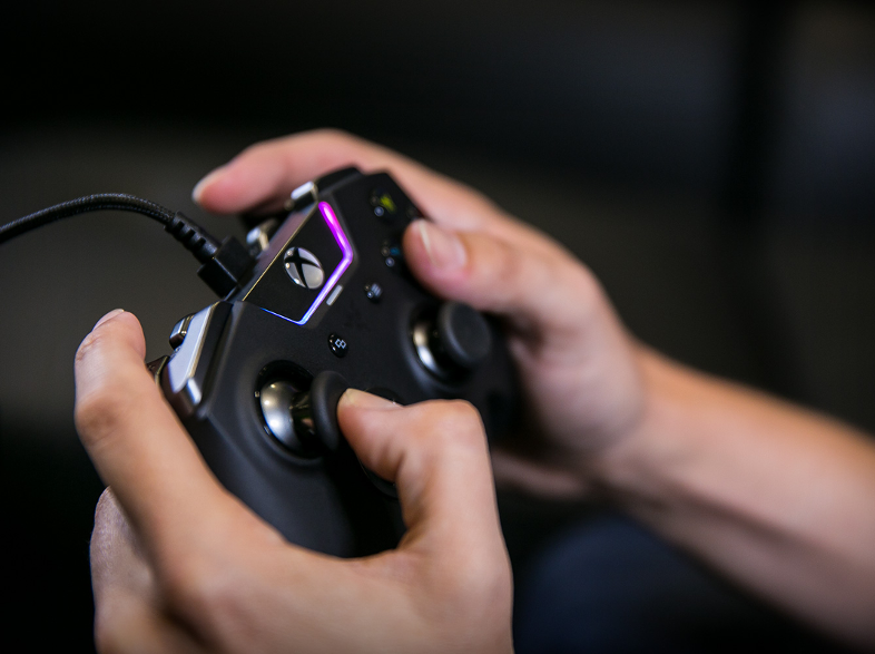 RAZER Wolverine Ultimate Xbox One kontroller