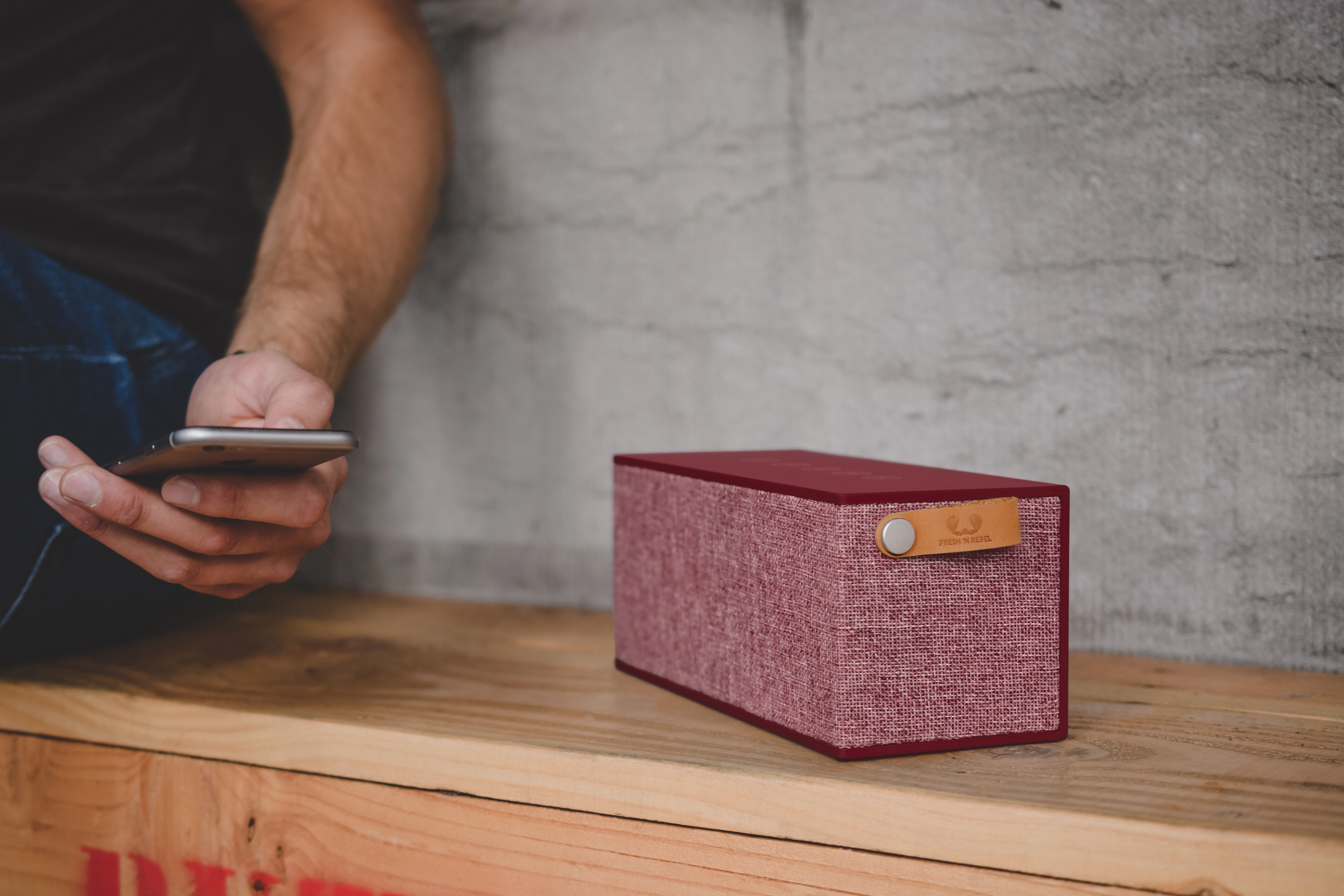 FRESH ‘N REBEL Rockbox Brick XL Bluetooth Lautsprecher, Ruby