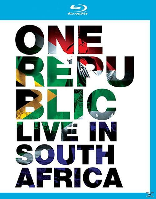 Blu-ray-Disc-Cover von 'One Republic Live in South Africa'. Fetter Text und Bilder von Flaggen füllen die Buchstaben auf weißem Hintergrund.
