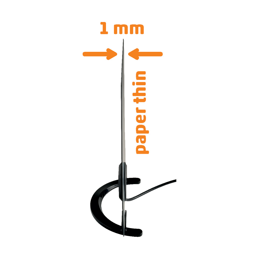 A kép egy pengét és egy tartót mutat. A papírvékony penge 1 mm vastag. A papírvékony a pengén van írva.